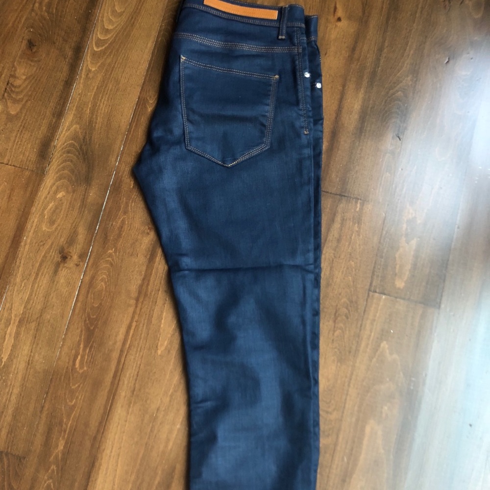 Zara jeans size 34